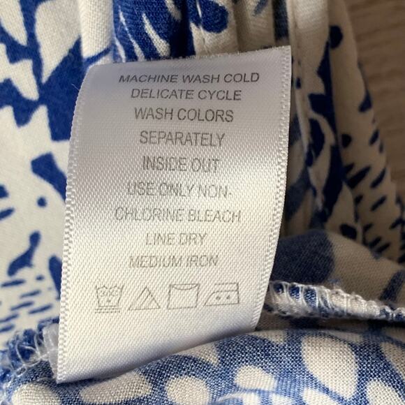 Woman Within Blue and White Tank Top Handkerchief Hem Blouse Size 18W - Picture 11 of 16